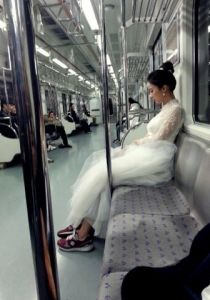 Невеста в кроссовках 2014